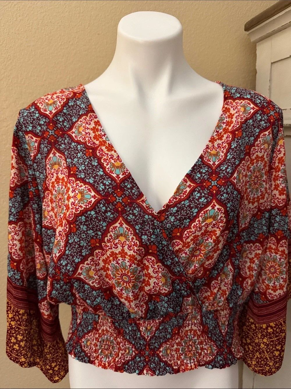 Boho V-Neck Red Floral Cropped Blouse